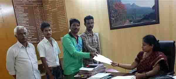 ಜನೋಪಯೋಗಿ ಸ್ಥಳದಲ್ಲಿ ಇಂದಿರಾ ಕ್ಯಾಂಟೀನ್ ತೆರೆಯಲು ಒತ್ತಾಯ